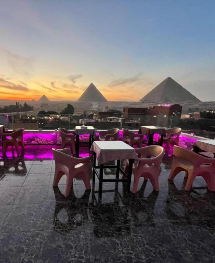 Homestay Magic Pyramids View *